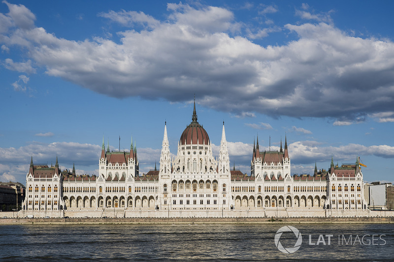 Угорський парламент