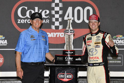 Erik Jones, Joe Gibbs Racing, Toyota Camry buyatoyota.com Celebrates his win