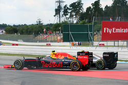 Nico Rosberg, Mercedes AMG F1 W07 Hybrid and Max Verstappen, Red Bull Racing RB12 battle for positio