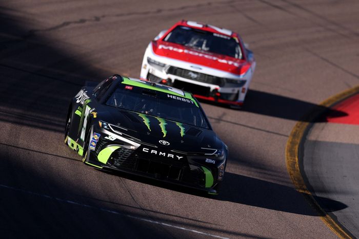 Riley Herbst, 23XI Racing Toyota