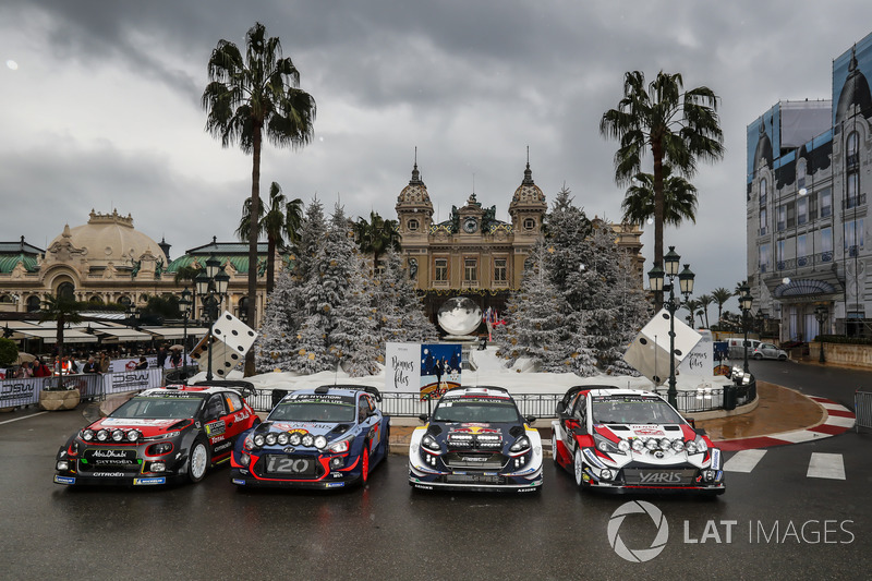 Групове фото машин 2018 WRC