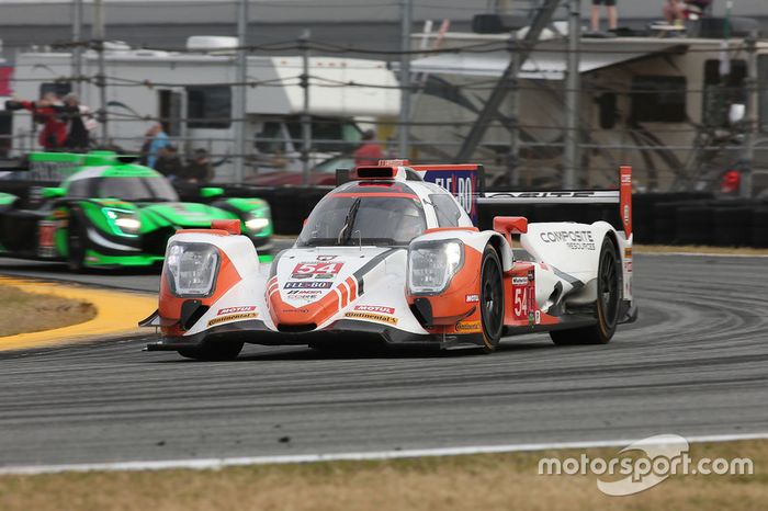 #54 CORE autosport ORECA LMP2: Jon Bennett, Colin Braun, Romain Dumas, Loic Duval