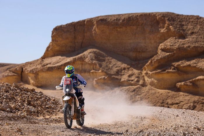 #109 Team Lkhamaa KTM: Lkhamaa Namchin