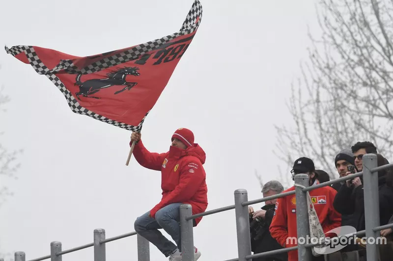 Des fans de Ferrari