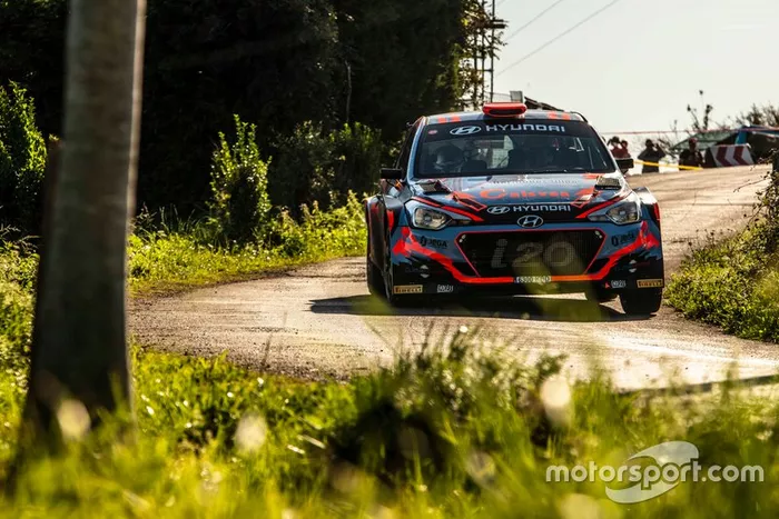 Iván Ares  - David Vázquez (Hyundai i20 R5)