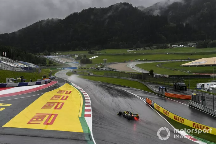Esteban Ocon, Renault F1 Team R.S.20