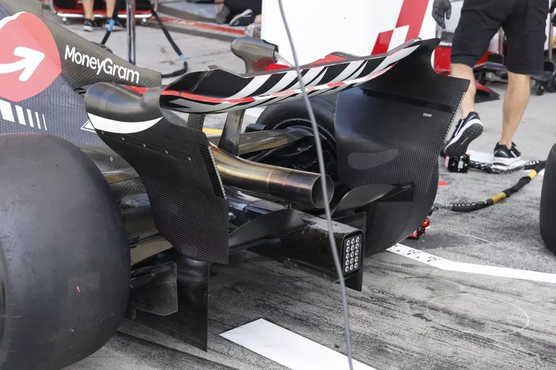 Haas VF-23 