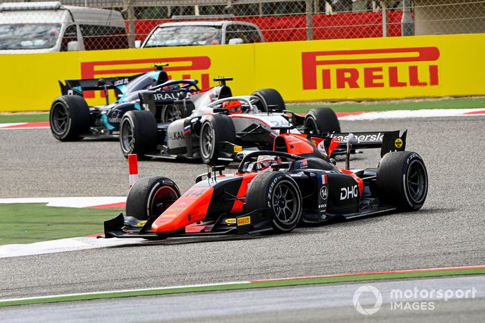 Giuliano Alesi, MP Motorsport y Nikita Mazepin, Hitech Grand Prix 