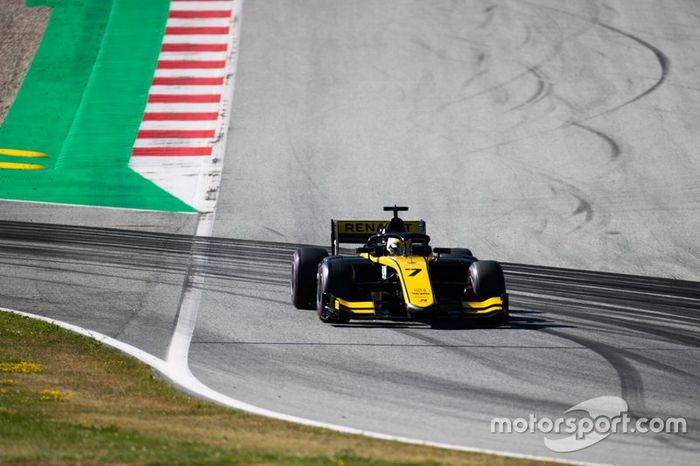 Guanyu Zhou, UNI Virtuosi Racing Racing 