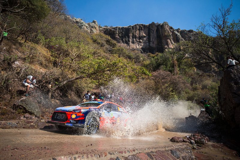 Dani Sordo, Carlos Del Barrio, Hyundai Motorsport Hyundai i20 Coupe WRC