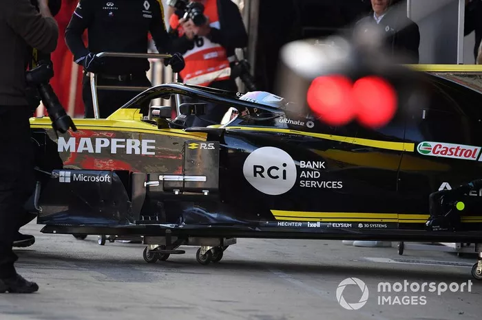 Daniel Ricciardo, Renault F1 Team R.S. 19