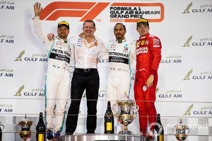 Podio: segundo lugar Valtteri Bottas, Mercedes AMG F1, ganador Lewis Hamilton, Mercedes AMG F1 y tercer lugar Charles Leclerc, Ferrari