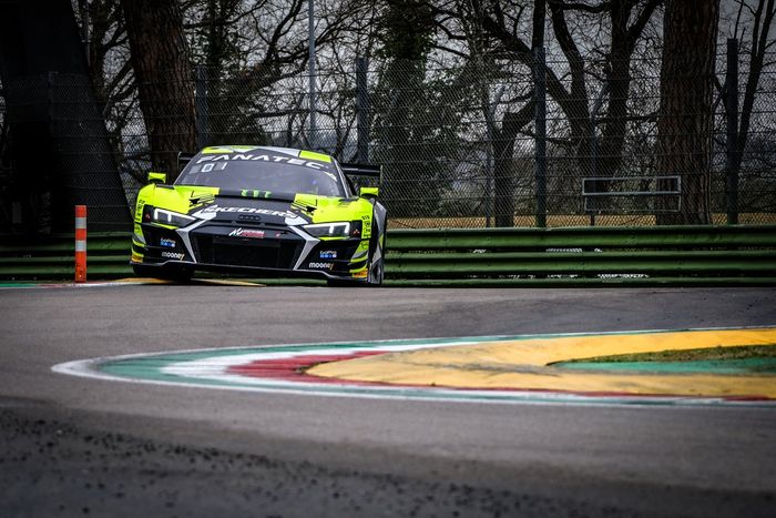 #46 Team WRT, Audi R8 LMS Evo II GT3: Nico Müller, Frédéric Vervisch, Valentino Rossi