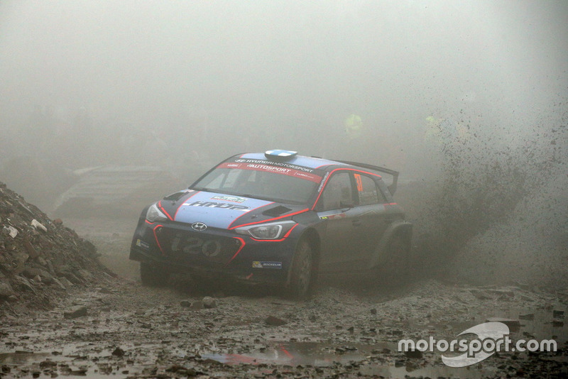 Jari Pekka Huttunen, Antti Juhani Linnaketo, Hyundai Motorsport Hyundai i20 R5