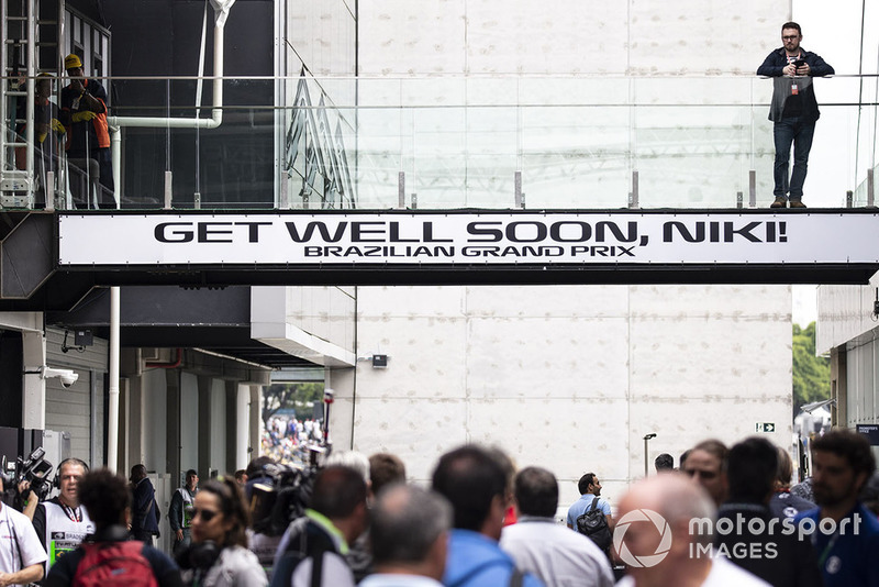 Get well soon message for Niki Lauda, Mercedes AMG F1 Non-Executive Chairman