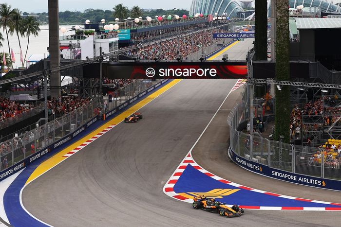 Lando Norris, McLaren, Oscar Piastri