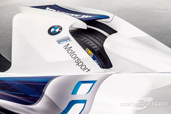 BMW iFE.18
