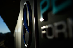 Logo Mercedes AMG F1