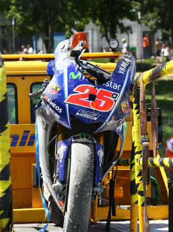 La moto endommagée de Maverick Viñales, Yamaha Factory Racing