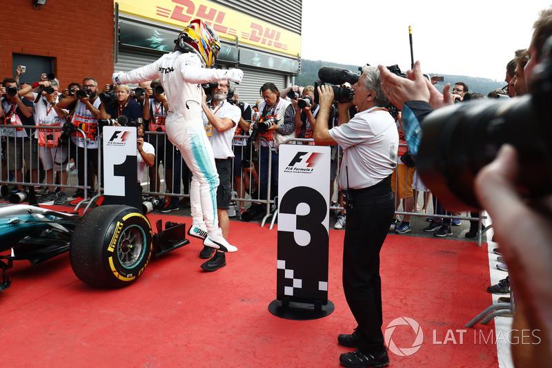 Переможець Льюіс Хемілтон, Mercedes AMG F1