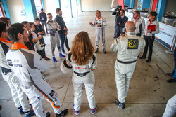 Briefing al box