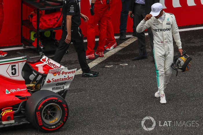 Lewis Hamilton, Mercedes AMG F1 tras conseguir la pole en Japón
