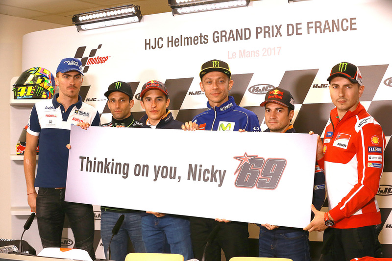 Riders hold a 'Thinking of you Nicky' in support of Nicky Hayden after his bicycle crash