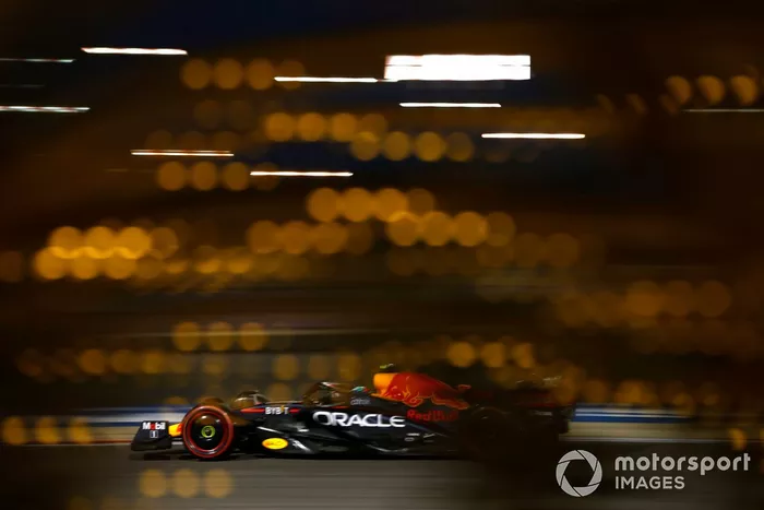 Sergio Pérez, Red Bull Racing RB18