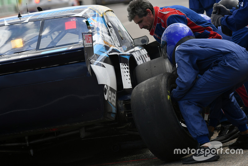 Acción en pits