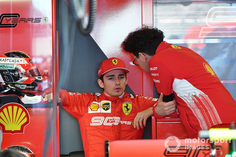 Charles Leclerc, Ferrari, e Mattia Binotto, Team Principal Ferrari