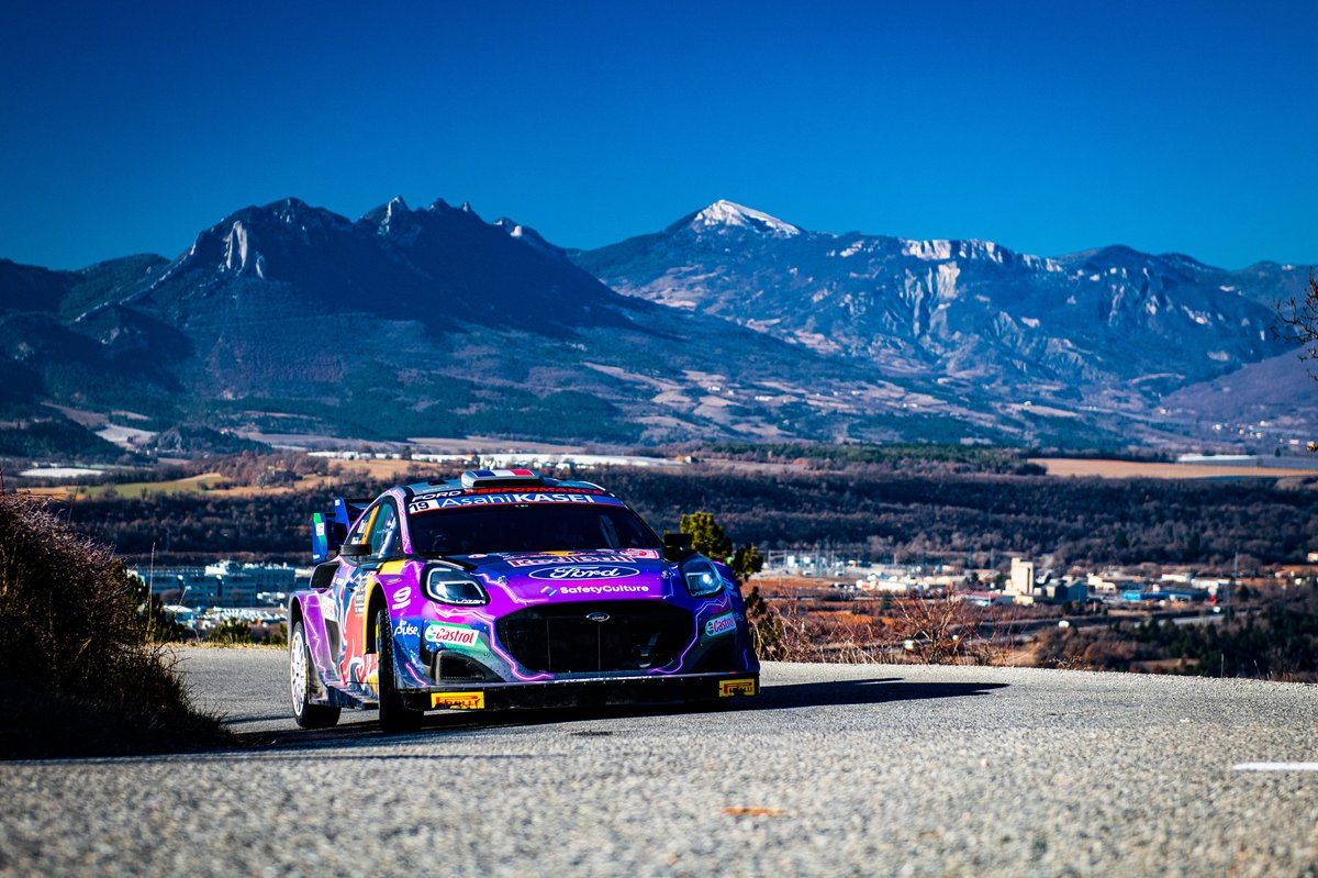 Sébastien Loeb, Isabelle Galmiche, M-Sport Ford World Rally Team Ford Puma Rally1