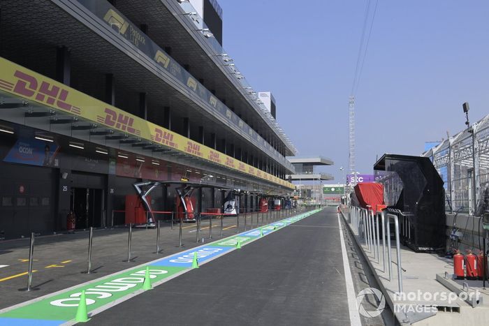 El pitlane del circuito de Yeda
