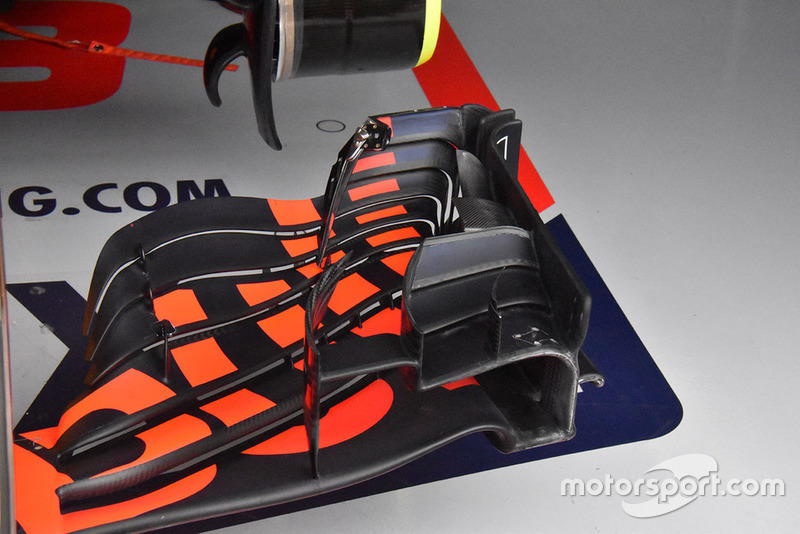 Red Bull Racing RB14 front wing detail