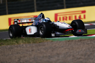 Mika Hakkinen, McLaren MP4-13 at Legends F1 30th Anniversary Lap Demonstration
