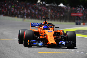 Fernando Alonso, McLaren MCL33 sur la grille