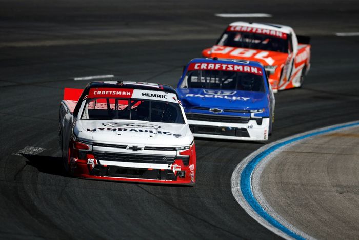 Daniel Hemric, McAnally-Hilgemann Racing