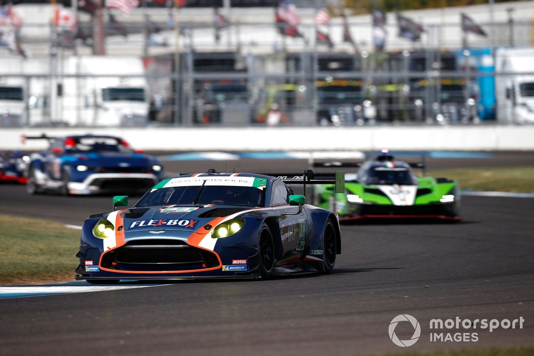 #44 Magnus Racing Aston Martin Vantage GT3 Evo: John Potter, Andy Lally, Spencer Pumpelly