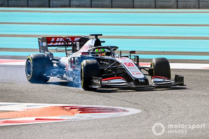 Mick Schumacher, Haas VF-20 
