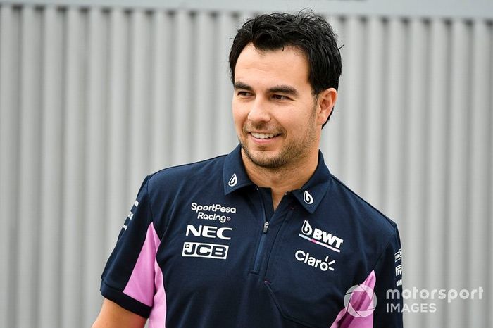 Sergio Pérez tiene la Play, pero no dice que vaya a usarla