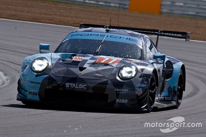 #77 DEMPSEY-PROTON RACING Porsche 911 RSR: Christian Reid, Matt Campbell, Riccardo Pera