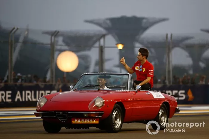 Charles Leclerc, Ferrari, alla parata dei piloti
