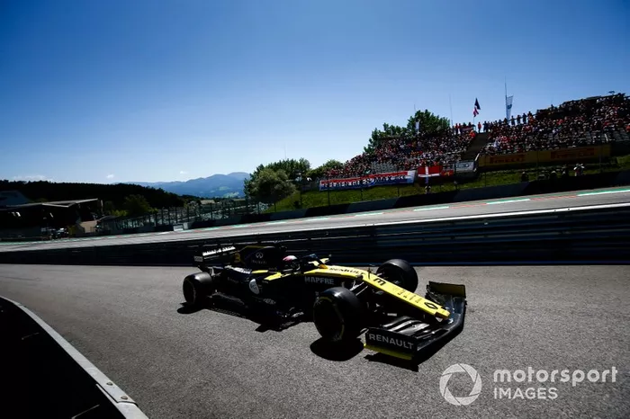 Daniel Ricciardo, Renault F1 Team R.S.19