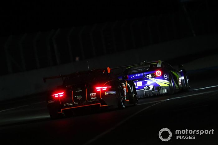 #86 GR Racing Porsche 911 RSR - 19 LMGTE Am de Michael Wainwright, Benjamin Barker, Riccardo Pera 