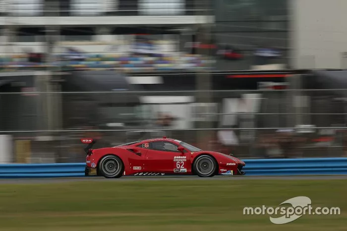 #62 Risi Competizione Ferrari 488 GTE: James Calado, Daniel Serra