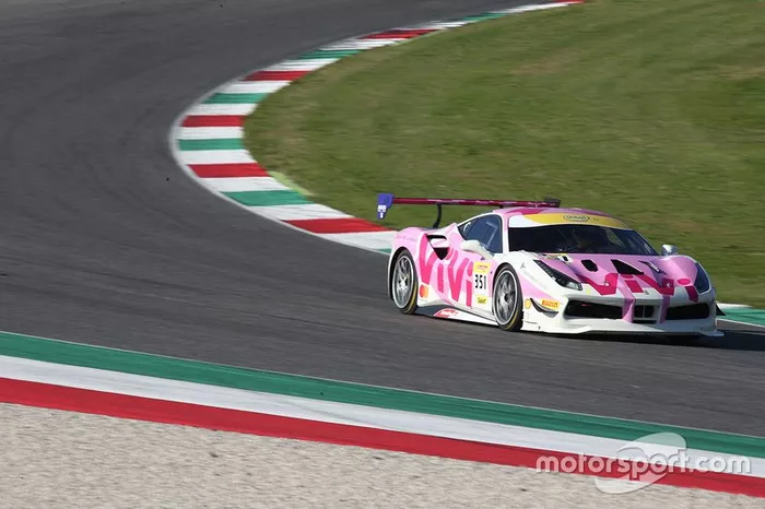 #351 Ferrari 488 Challenge, Ferrari of Ft. Lauderdale: Claude Senhoreti