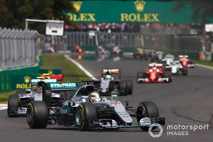 Lewis Hamilton, Mercedes F1 W07, Nico Rosberg, Mercedes F1 W07