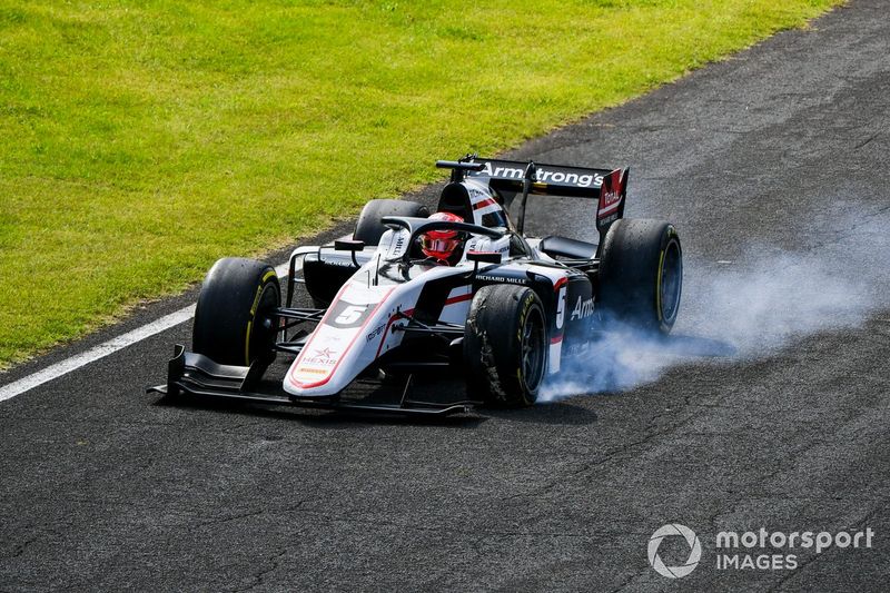 Marcus Armstrong, ART Grand Prix bloquea