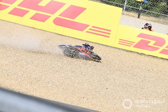 Caída de Miguel Oliveira, Red Bull KTM Tech 3