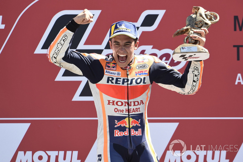 Podio: il vincitore della gara Marc Marquez, Repsol Honda Team
