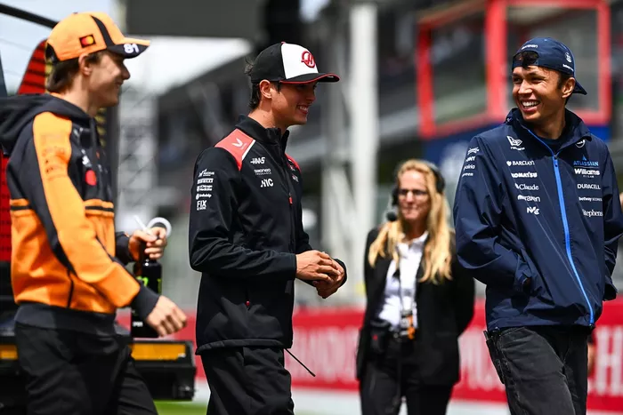 ألكسندر ألبون، فريق ويليامز، أوليفر بيرمان، فريق هاس للفورمولا 1